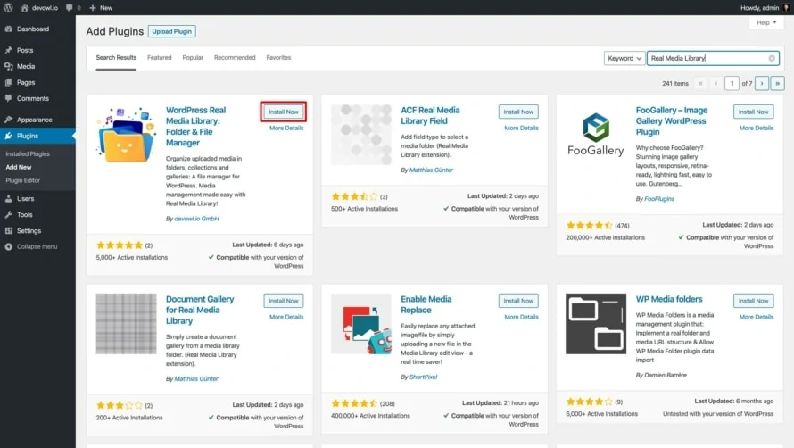 Suche nach "Real Media Library" und installiere das Plugin in deinem WordPress Backend